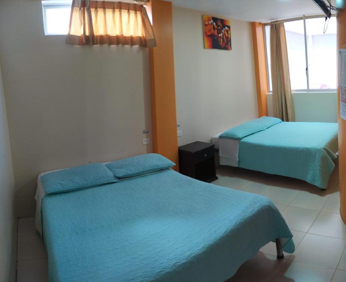 Hostal Bryana Inn Banos מראה חיצוני תמונה