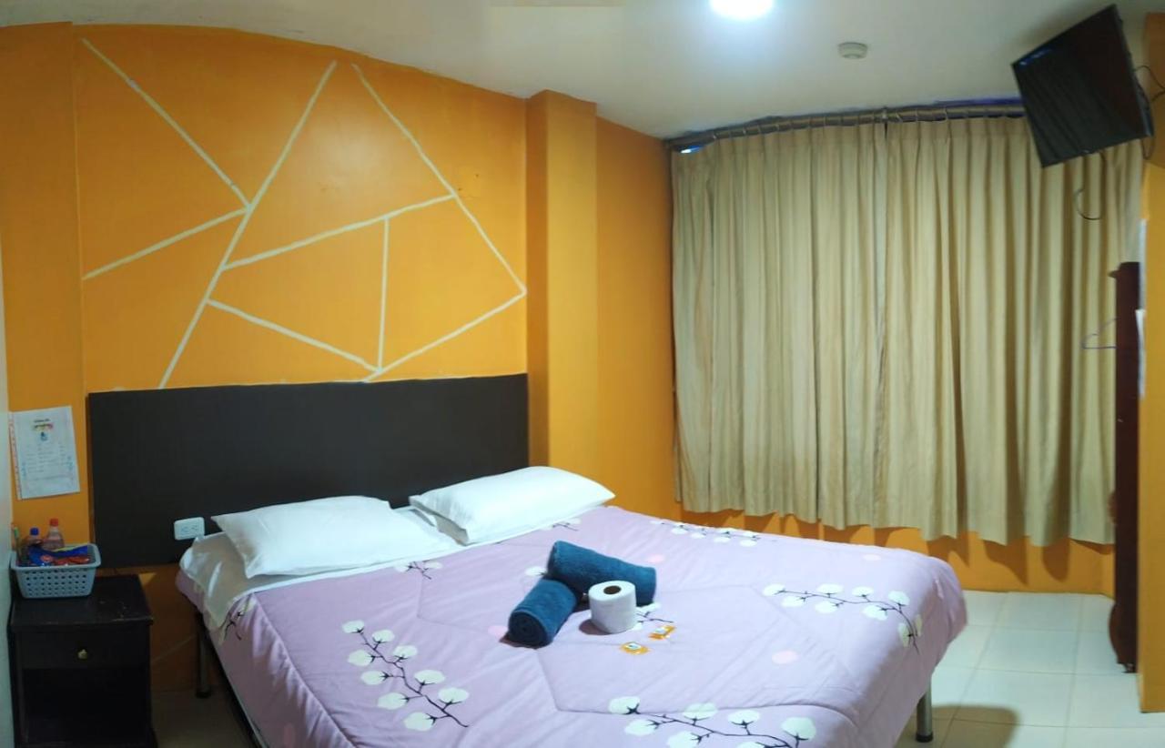 Hostal Bryana Inn Banos מראה חיצוני תמונה