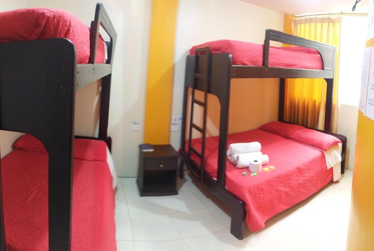 Hostal Bryana Inn Banos חדר תמונה